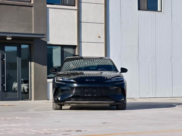 Фото 2 - BYD Seal