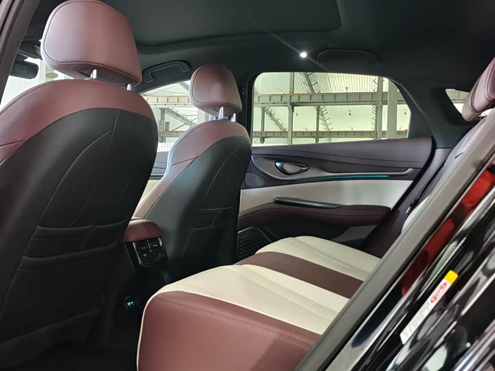 Фото 5 - BYD Seal