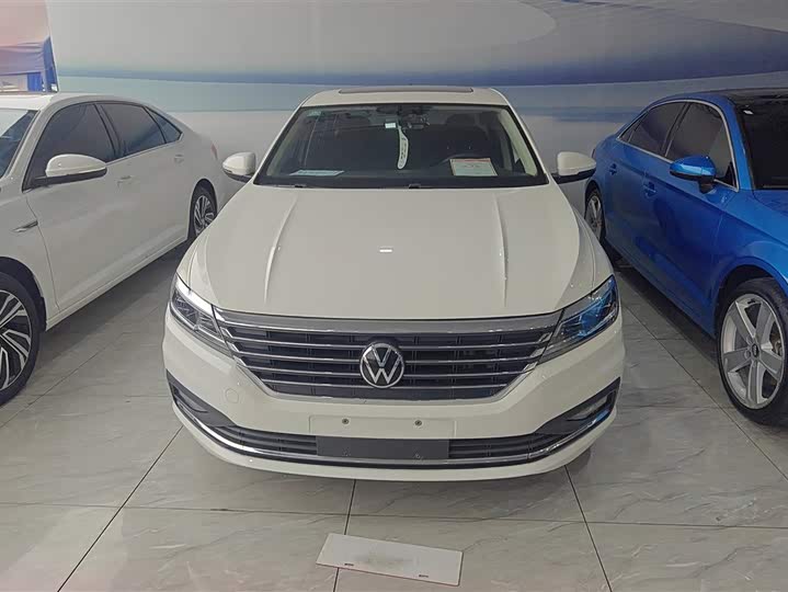 Фото 2 - Volkswagen Lavida