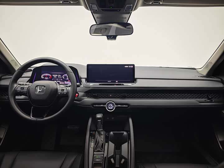 Фото 7 - Honda Accord