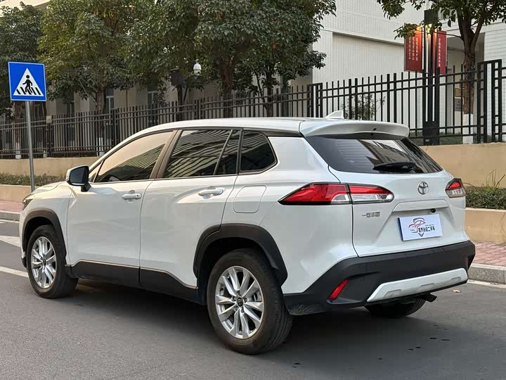 Фото 6 - Toyota Corolla Cross