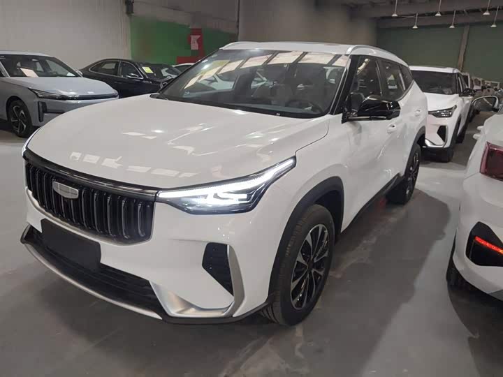 Фото 1 - Geely Atlas