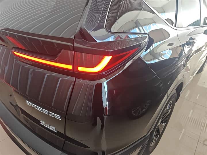 Фото 8 - Honda Breeze