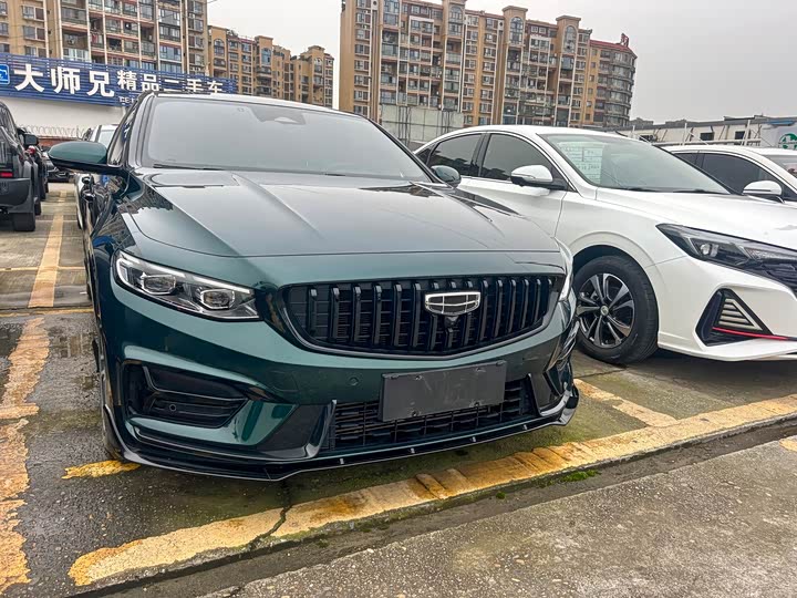 Фото 2 - Geely Preface