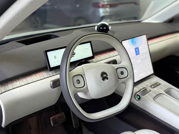 Фото 7 - Nio ET7