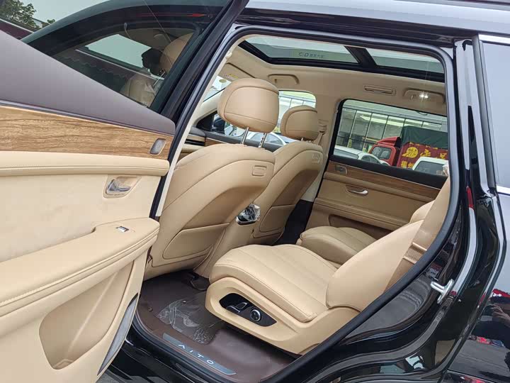 Фото 9 - Aito M7