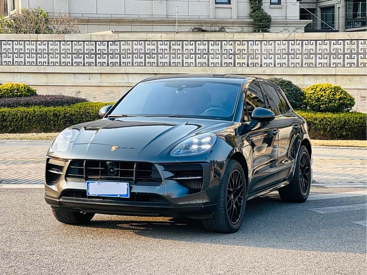 Фото 1 - Porsche Macan