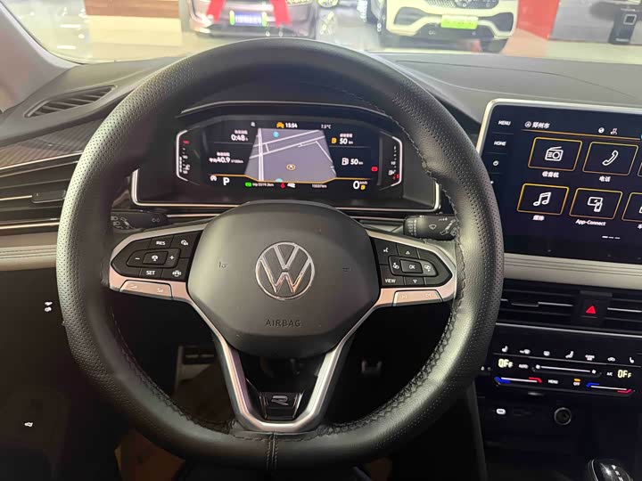 Фото 5 - Volkswagen Tiguan L Pro