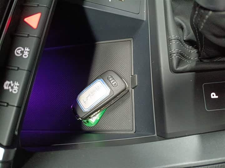 Фото 9 - Audi Q3