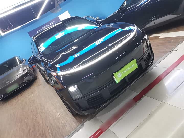 Фото 4 - LiXiang L8