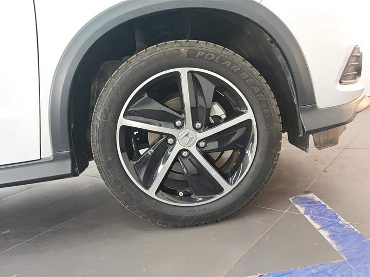 Фото 6 - Honda Vezel