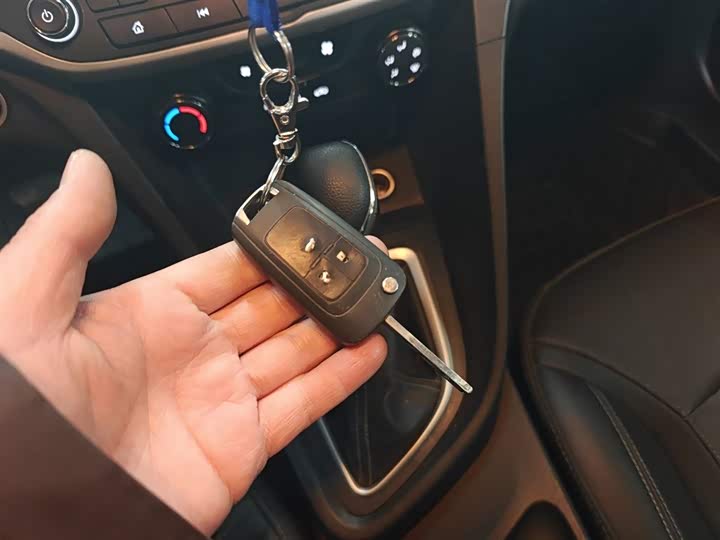 Фото 9 - Buick Excelle GT