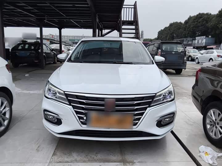Фото 3 - Roewe i5