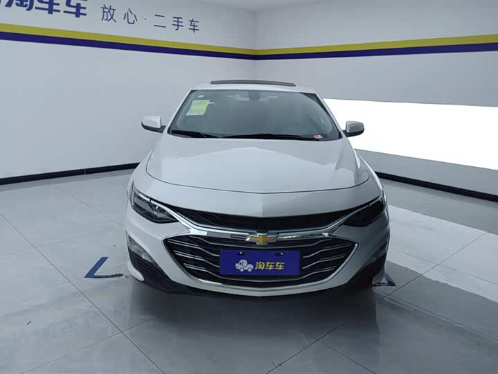 Фото 2 - Chevrolet Malibu XL