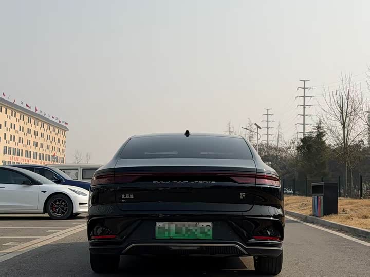 Фото 5 - BYD Han