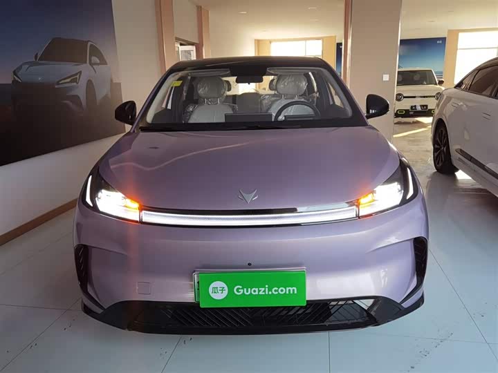 Фото 3 - BAIC Arcfox T1