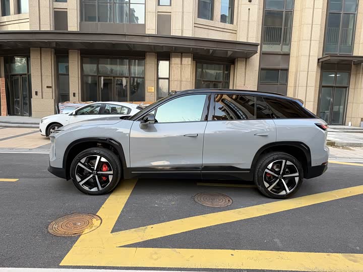 Фото 4 - Nio ES7