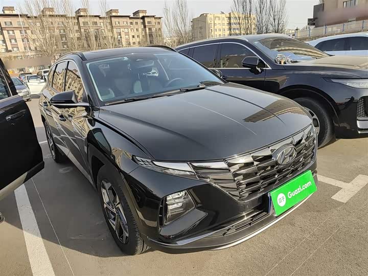 Фото 4 - Hyundai Tucson L