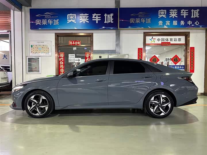 Фото 3 - Hyundai Elantra N line