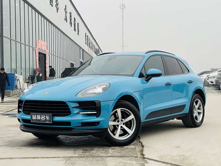Фото 1 - Porsche Macan