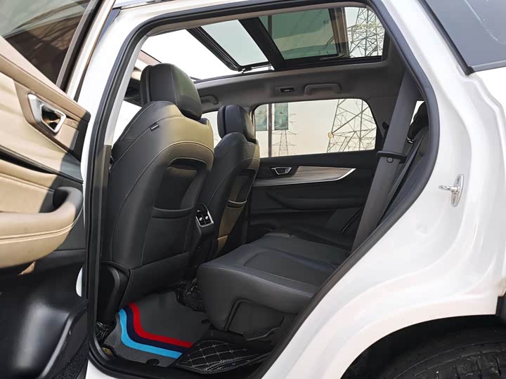 Фото 9 - Chery Tiggo 8 Plus