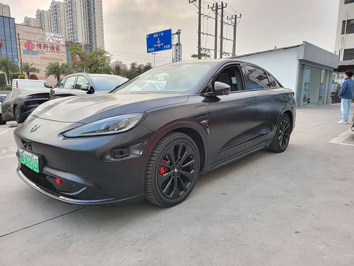 Фото 1 - BAIC Arcfox Alpha S