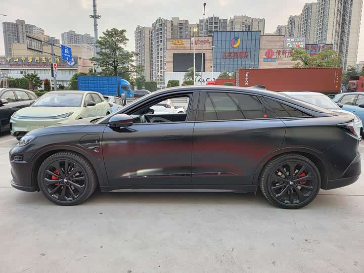 Фото 2 - BAIC Arcfox Alpha S