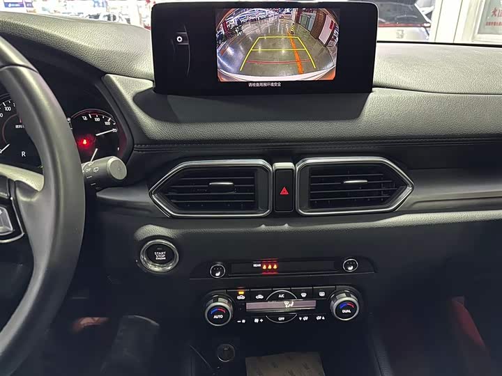 Фото 8 - Mazda CX-5