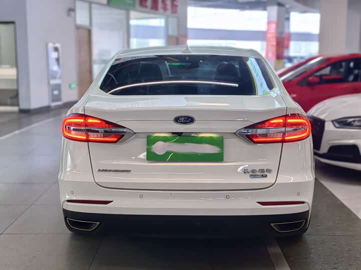 Фото 3 - Ford Mondeo