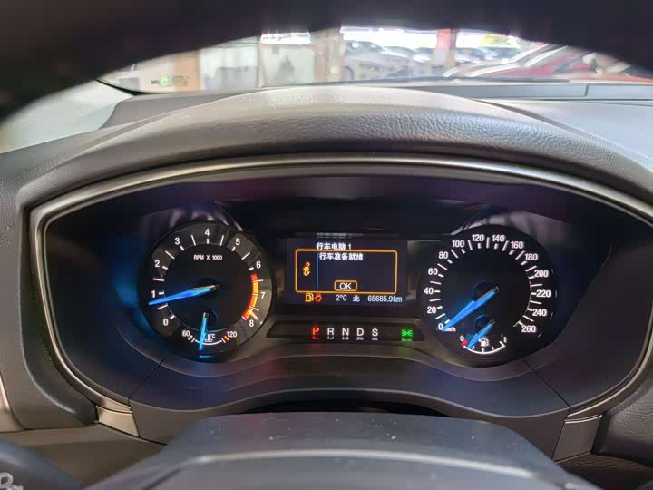 Фото 9 - Ford Mondeo