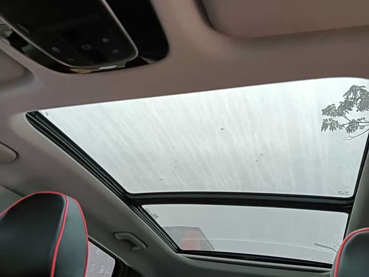 Фото 6 - Hyundai Tucson L