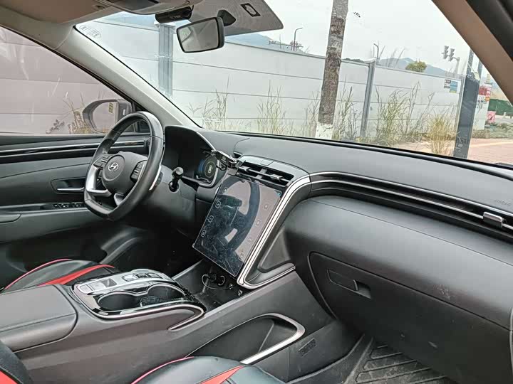 Фото 7 - Hyundai Tucson L