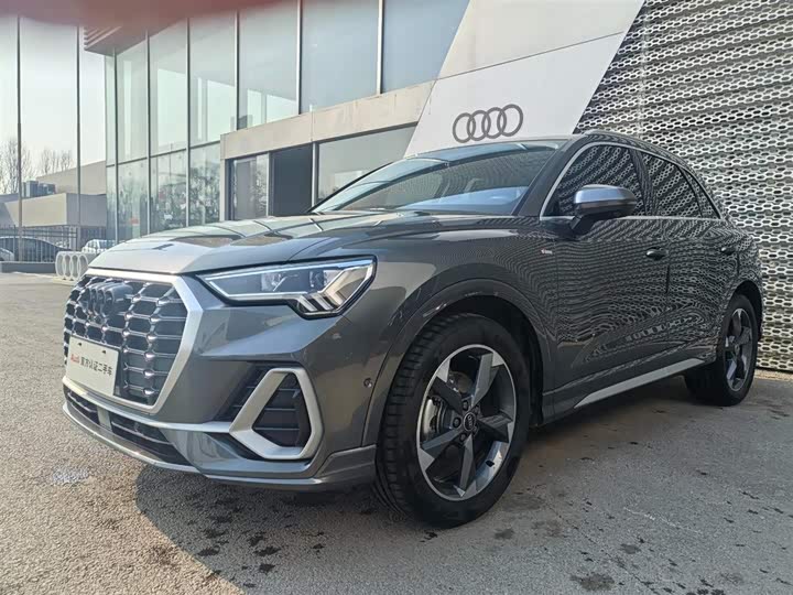 Фото 3 - Audi Q3