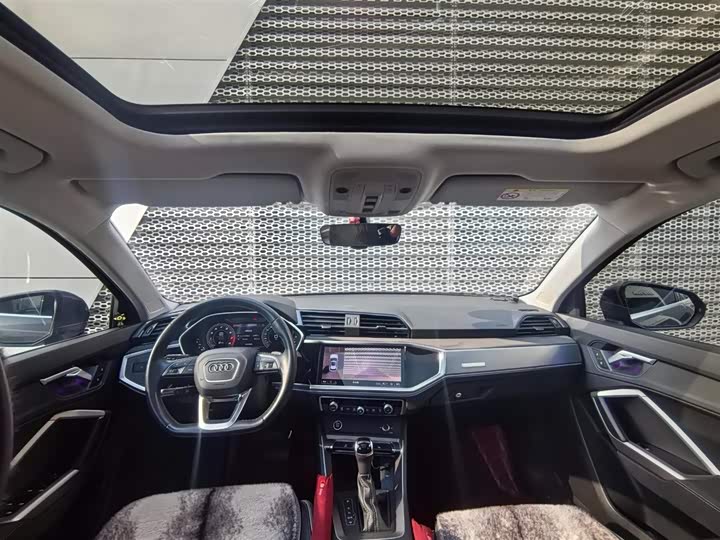 Фото 7 - Audi Q3