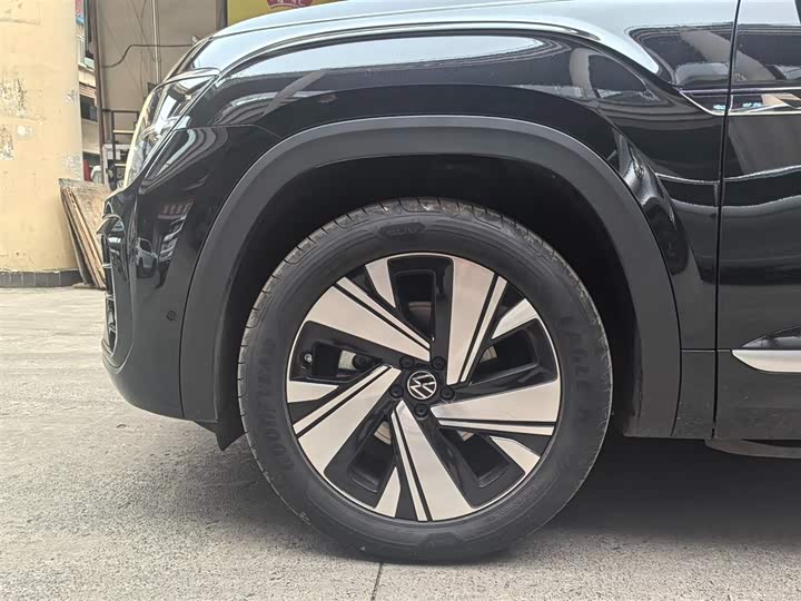 Фото 8 - Volkswagen Teramont X