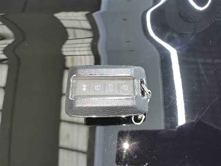 Фото 9 - Tank 300 Hybrid