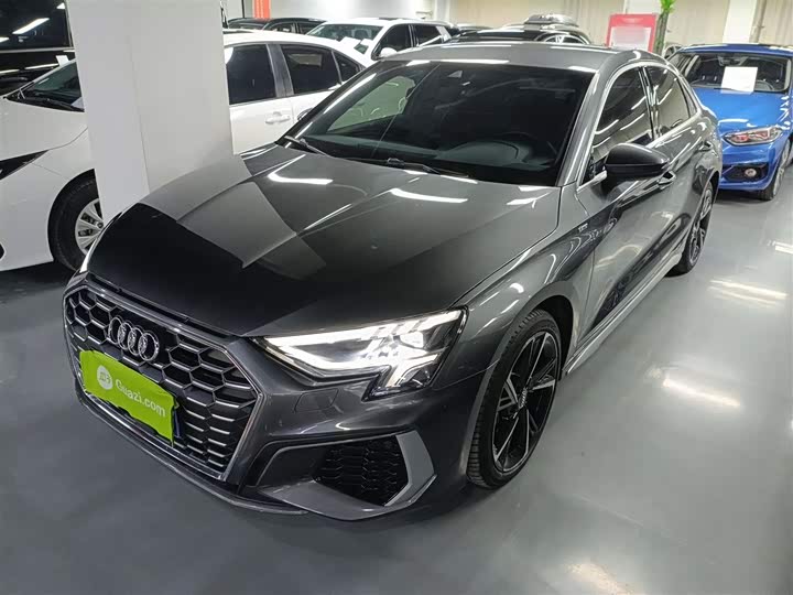 Фото 2 - Audi A3