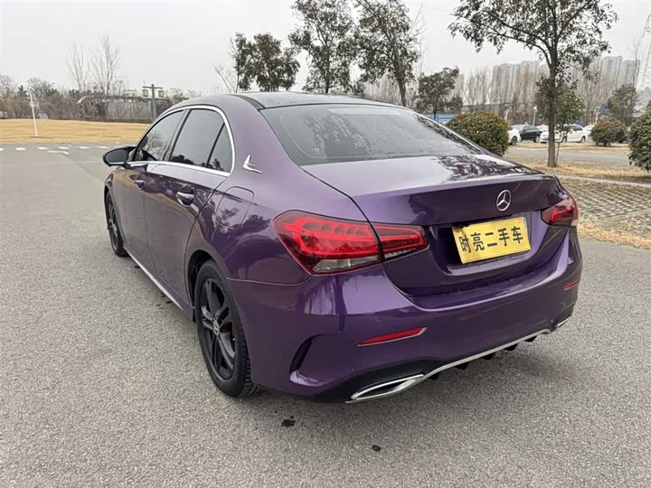 Фото 9 - Mercedes-Benz A-Class