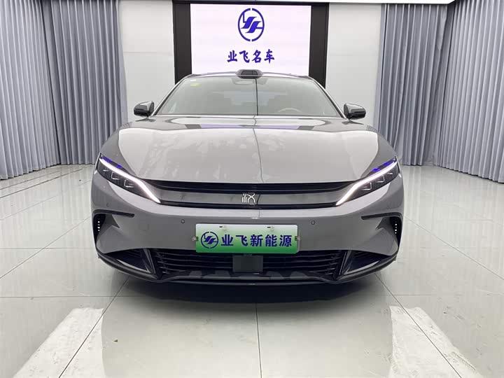 Фото 2 - BYD Han