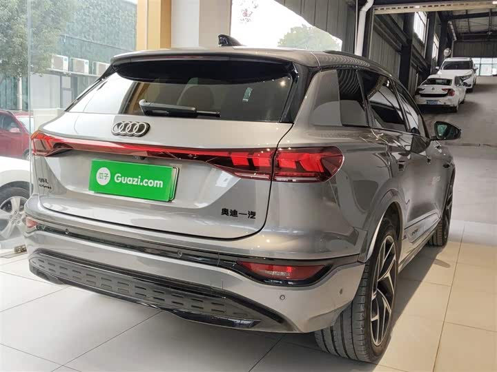 Фото 7 - Audi Q6L e-tron