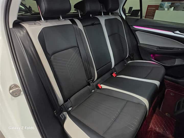 Фото 6 - Volkswagen Golf