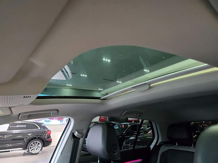 Фото 8 - Volkswagen Golf