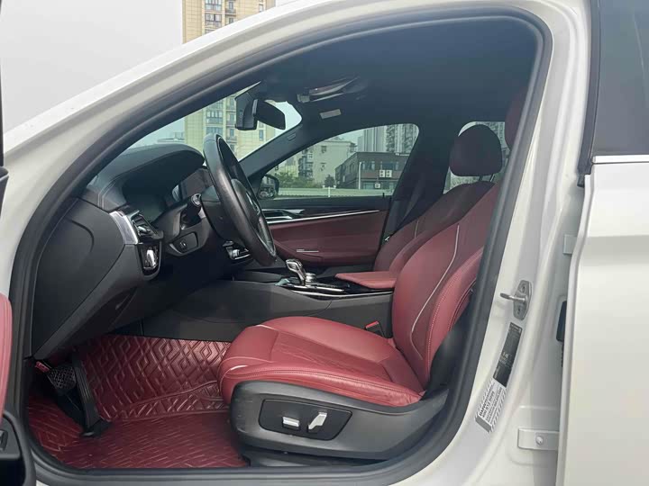 Фото 4 - BMW 5 Series