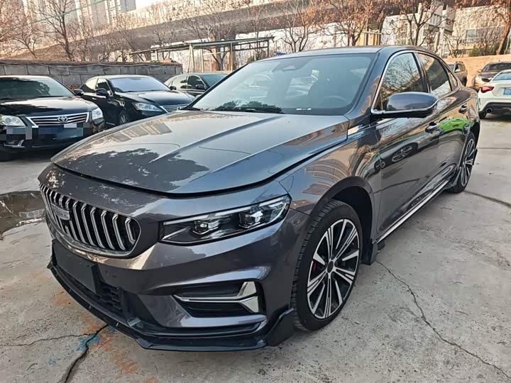 Фото 2 - Geely Preface