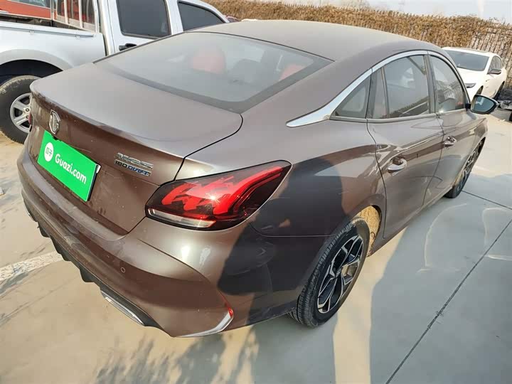 Фото 7 - MG Motor 5