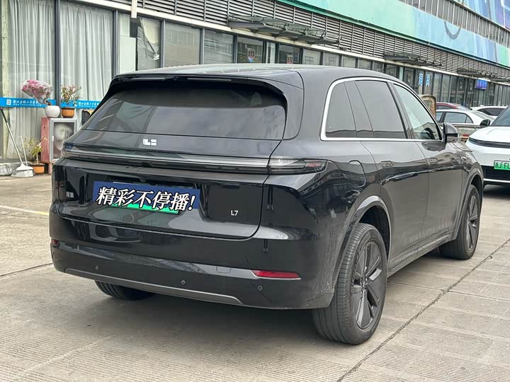 Фото 8 - LiXiang L7