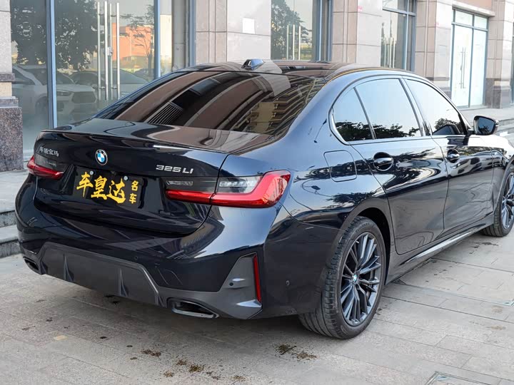 Фото 3 - BMW 3 Series