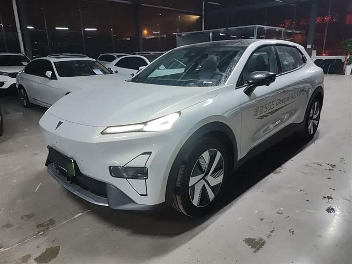 Фото 2 - Changan Deepal S05