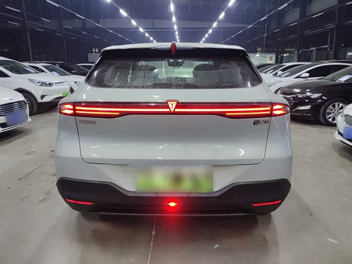 Фото 6 - Changan Deepal S05