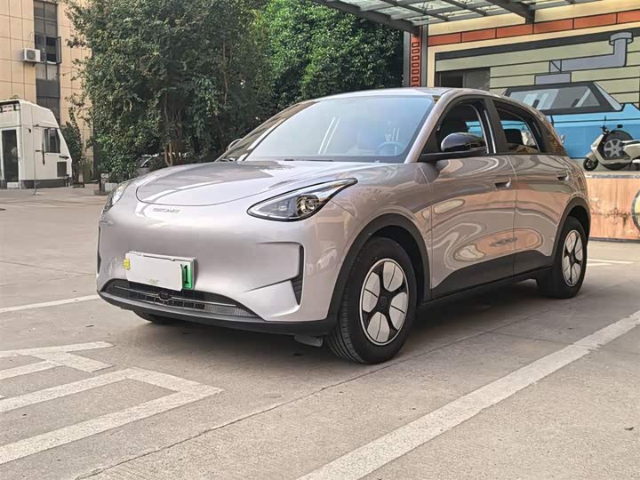 Фото 1 - Geely Galaxy Geome